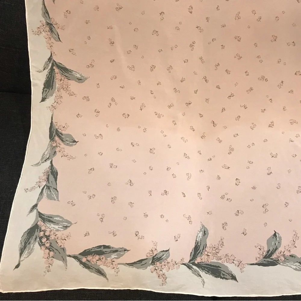 Christian Dior Pink Floral Silk Scarf 😍🌸